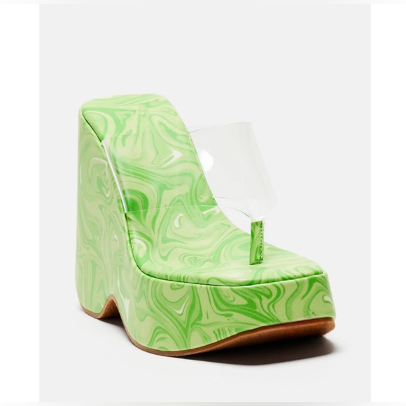 Shoes - Wedge Platform Heel
